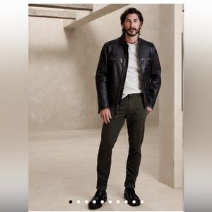 Banana Republic Pants Men’s 29x30 Traveler Skinny Fit Olive Green